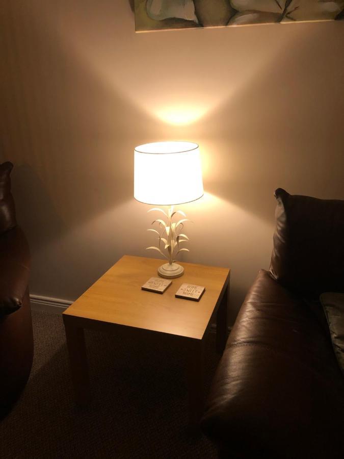 Ponderosea Cottage Free Gated Parking M1 & City Location, Wood Stove ليسبورن المظهر الخارجي الصورة